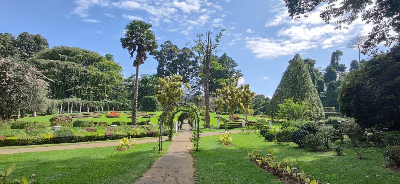 Botanical gardens 