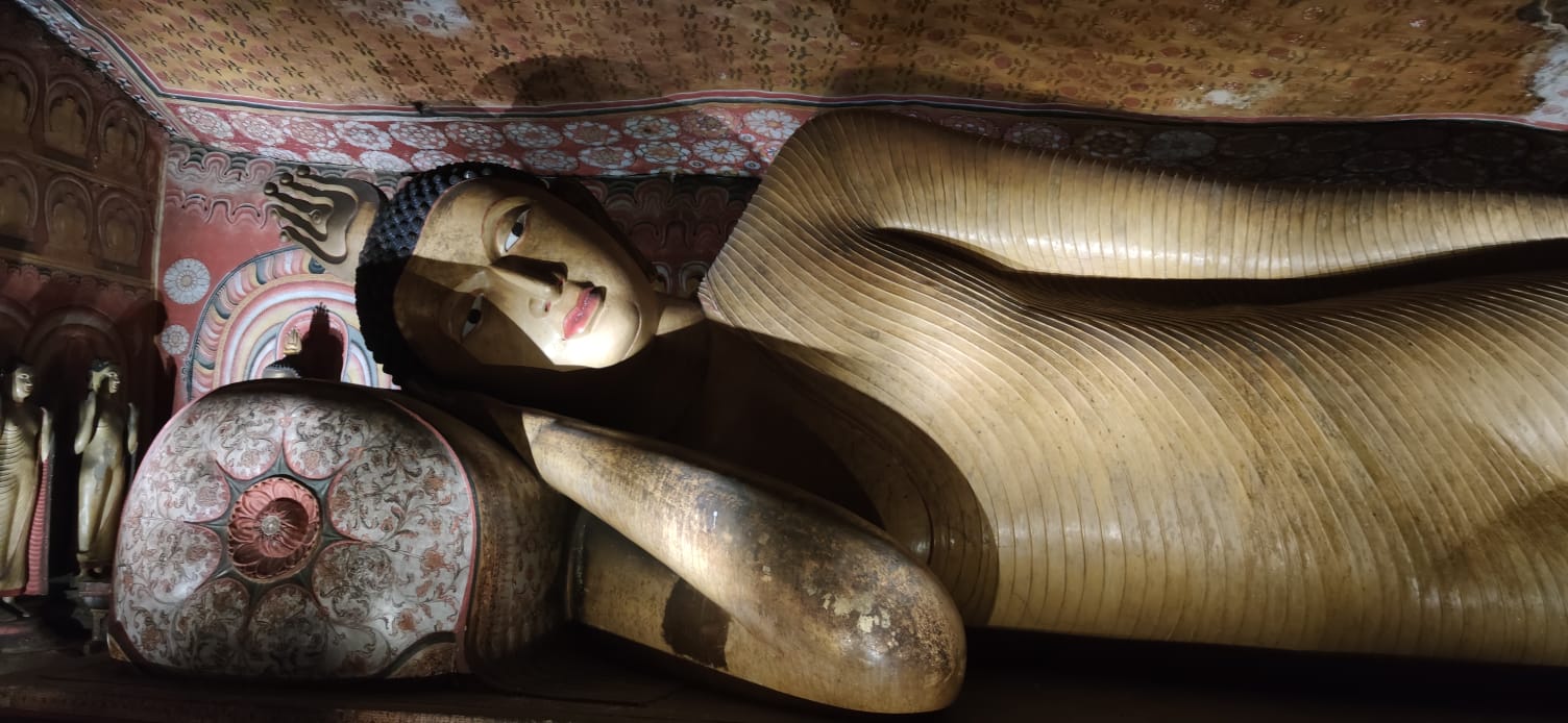 Dambulla cave Temple 