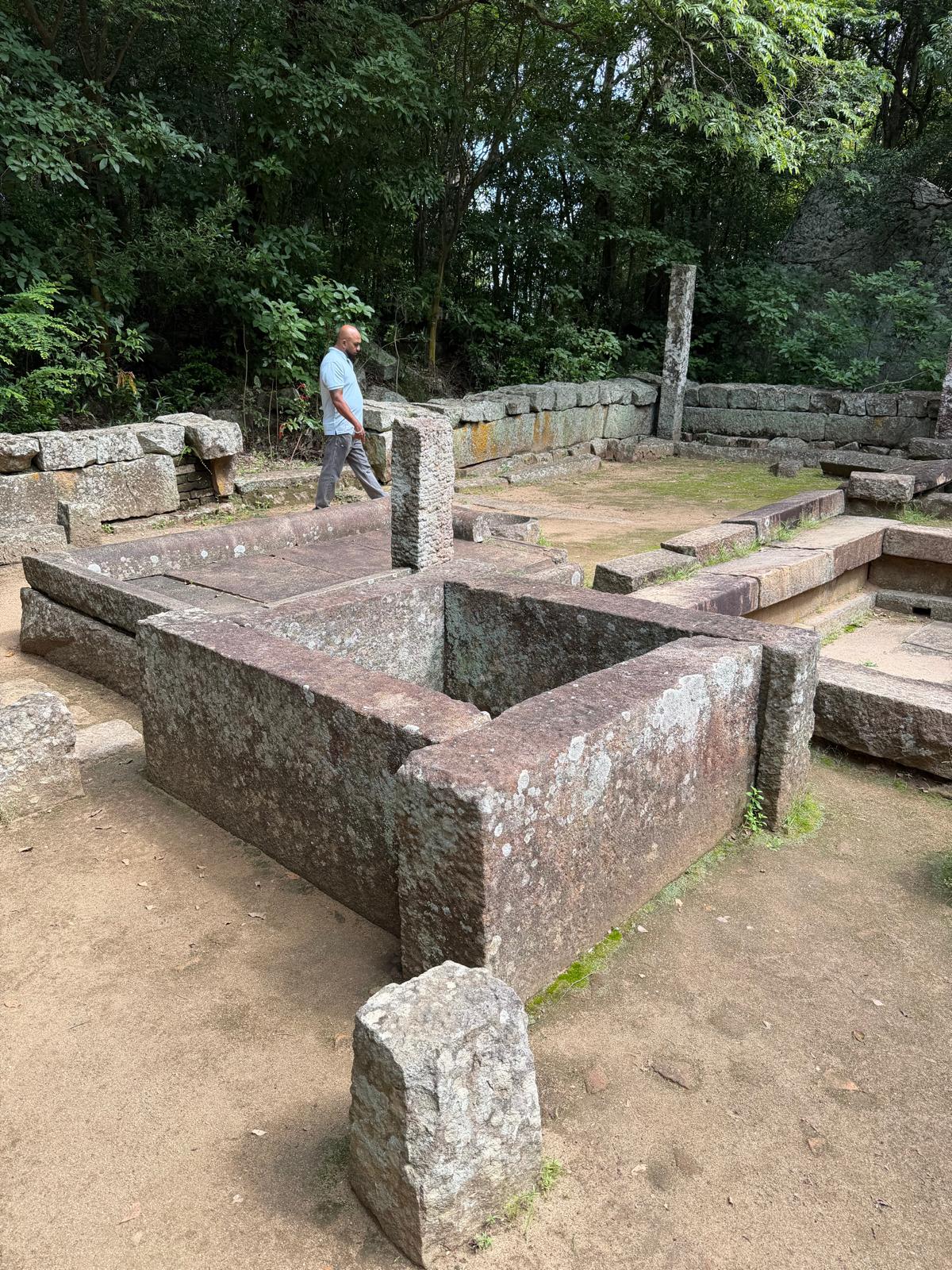 Ritigala Monastery 